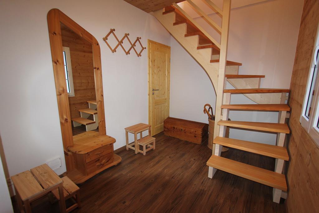 Chalet Daheim Reckingen エクステリア 写真