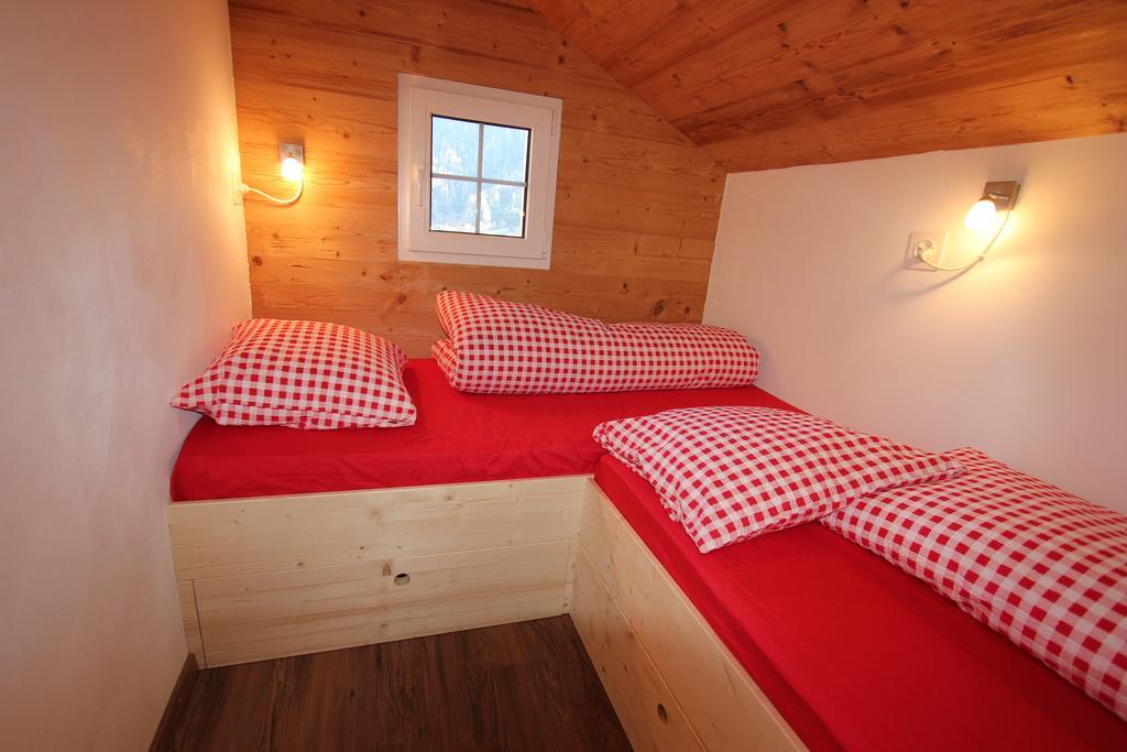 Chalet Daheim Reckingen エクステリア 写真